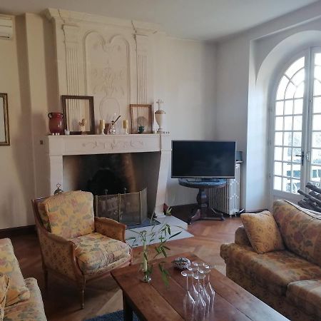 Chambre D Hote De La Paix La Rochefoucauld Εξωτερικό φωτογραφία